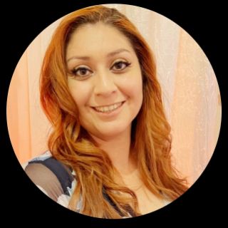 Dominique Rivas, notary public in Mesa