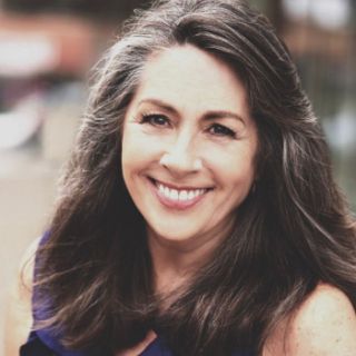 Karen Louise Tollefson, notary public in Gig Harbor